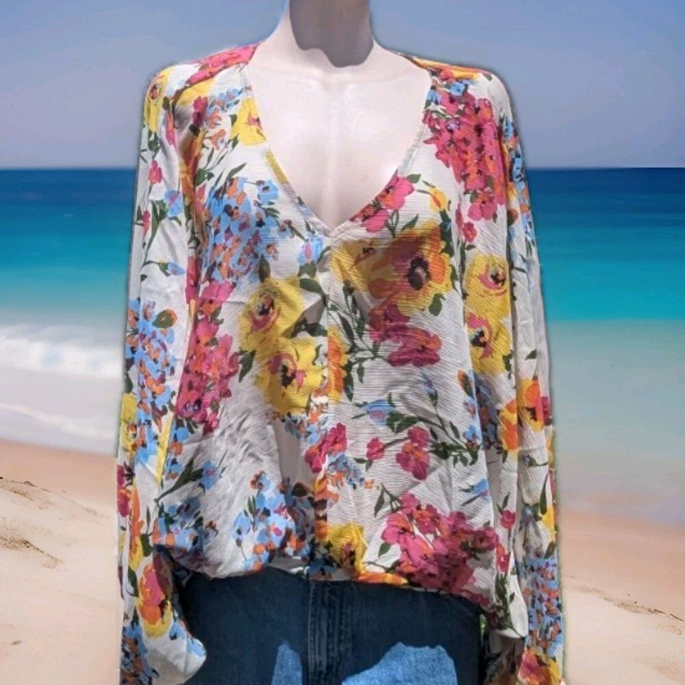 Umgee Pink Floral Sheer Gauze Flutter Whimsical Cropped Oversized Blouse Medium